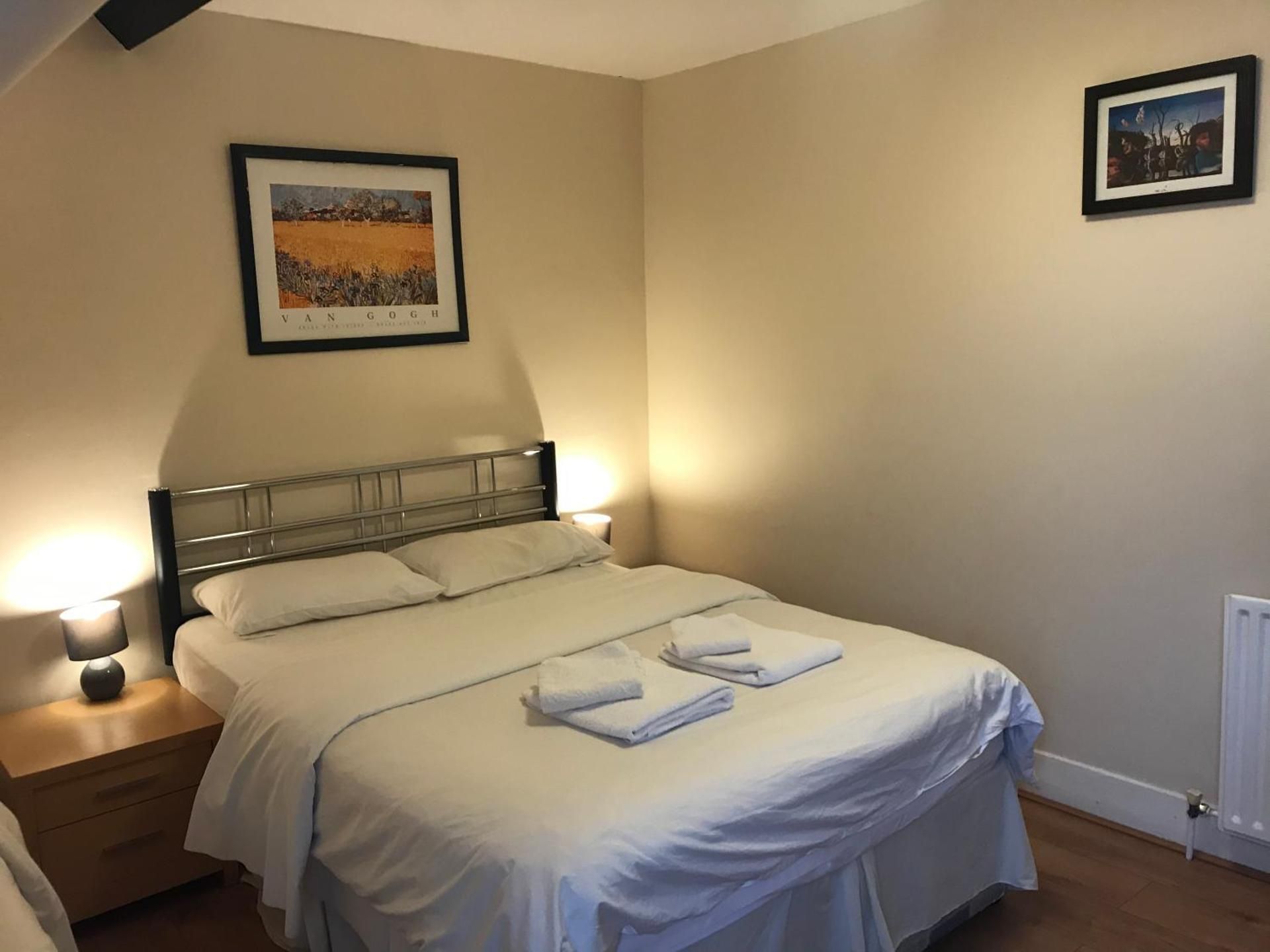 Triple Room with Shared Toilet