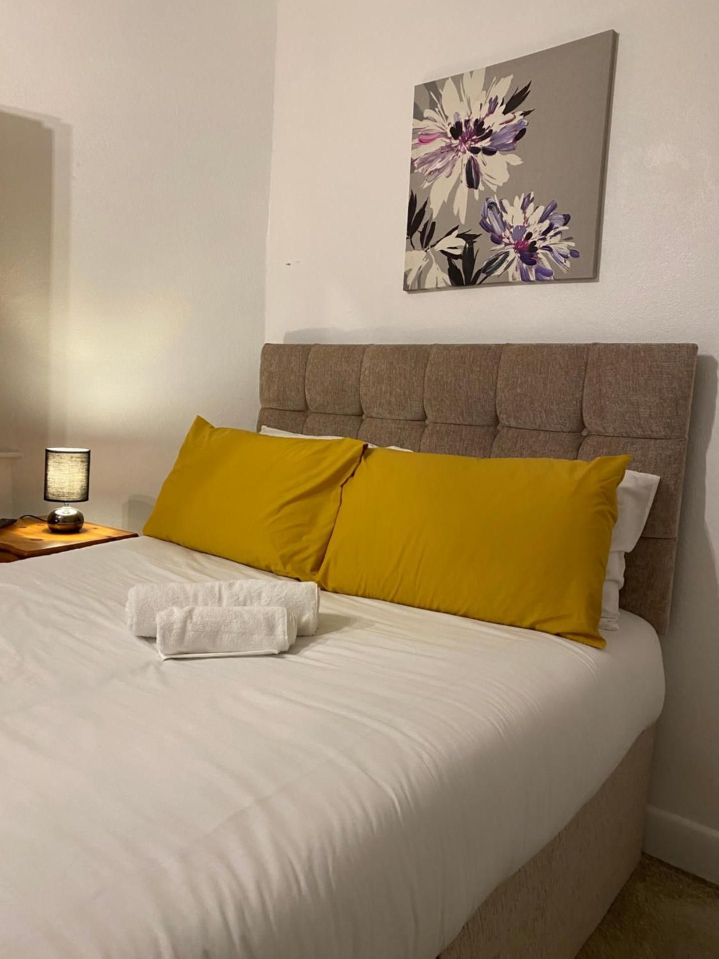 Double Room with Shared Bathroom