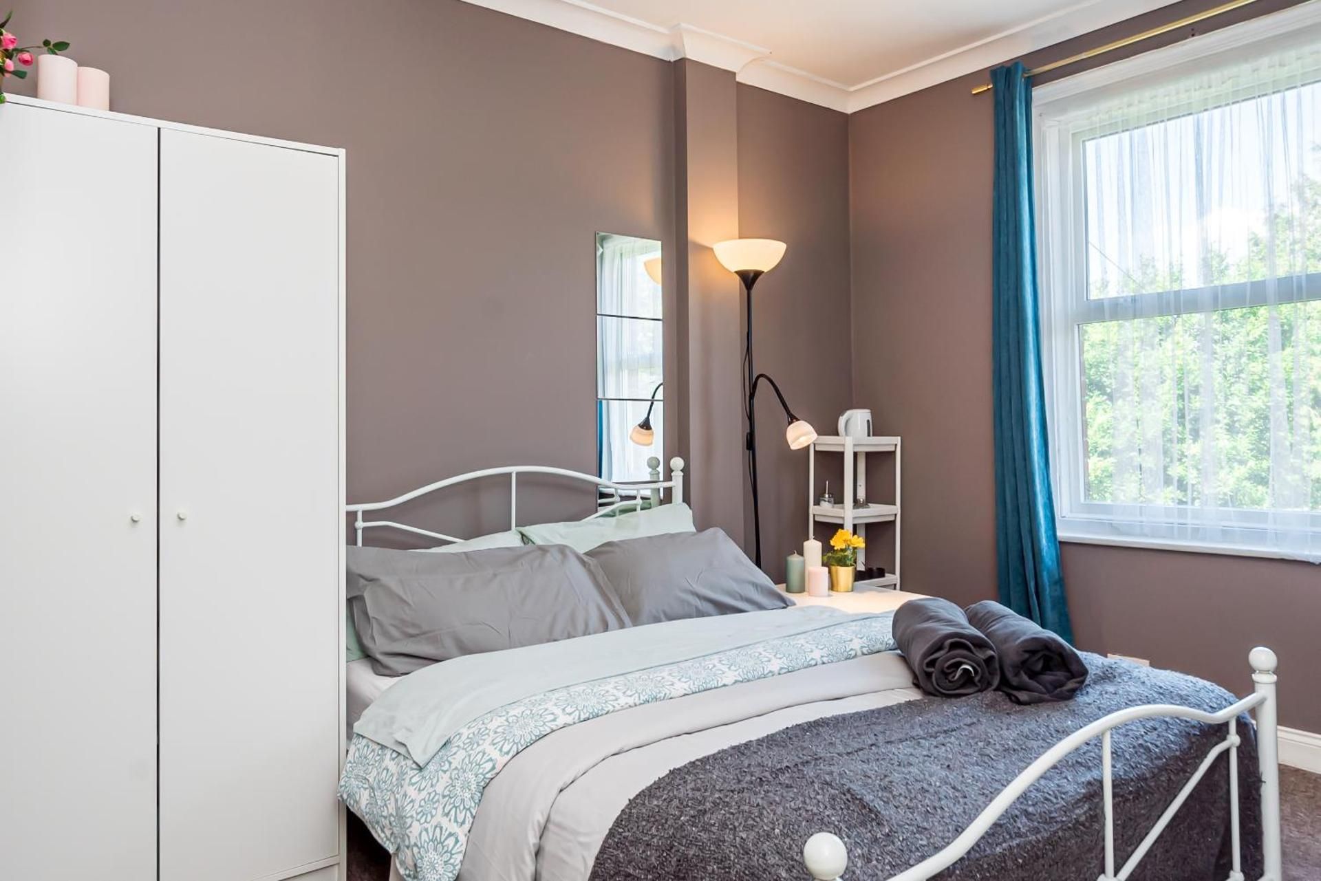Double Room with Shared Bathroom