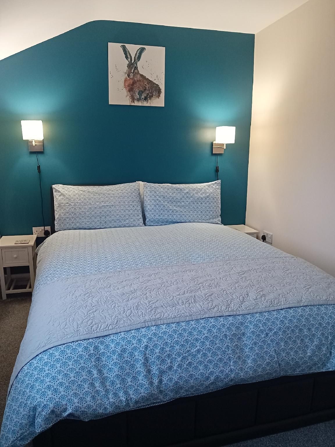 double room-ensuite with shower