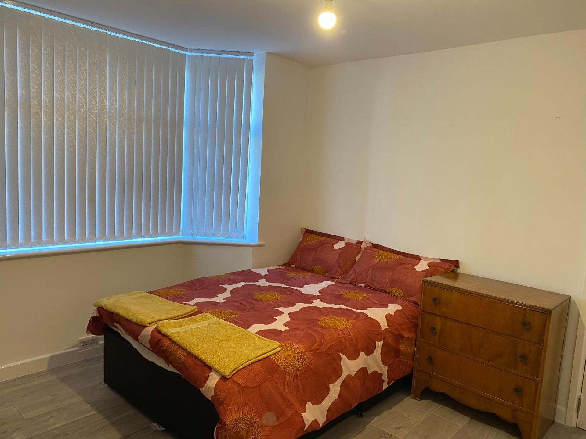 Double Room with Shared Bathroom