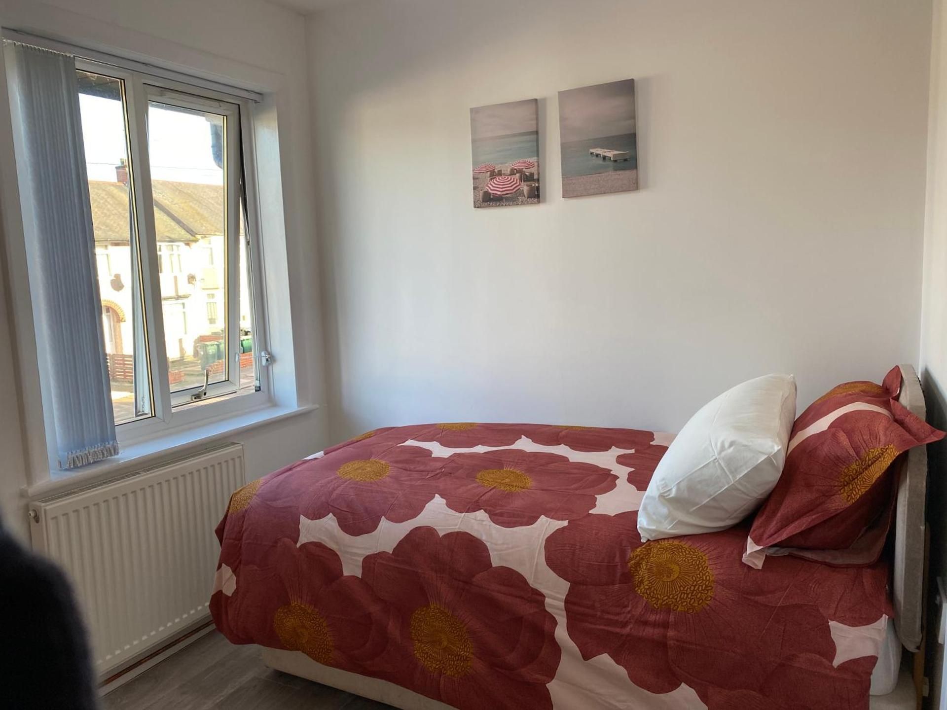Single Room with Shared Bathroom