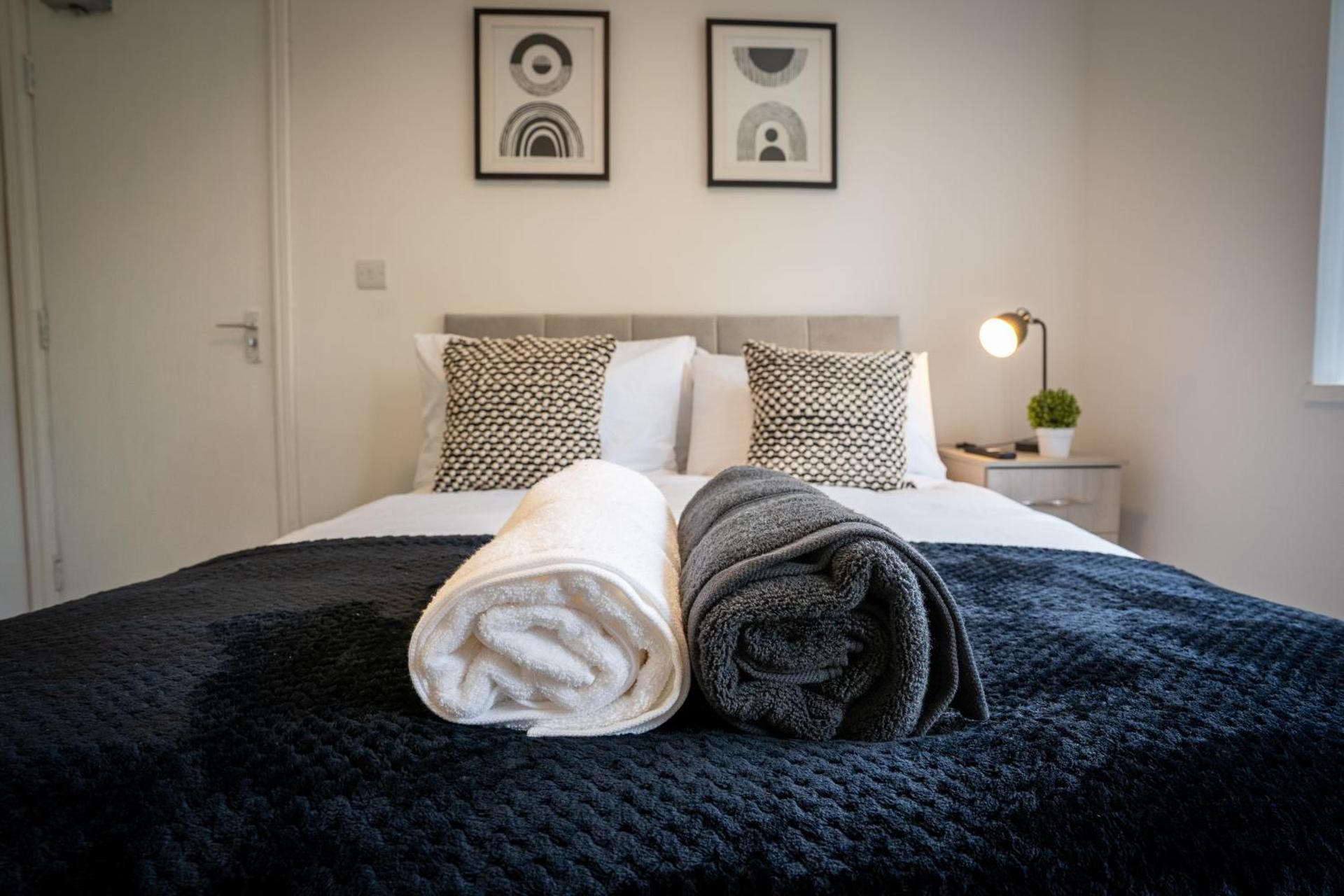 Double Room with Shared Bathroom