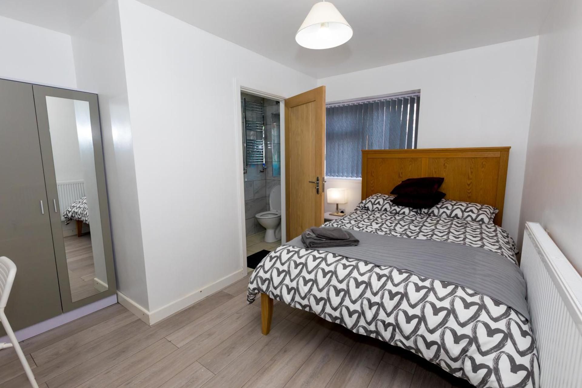 Double Room with Private Bathroom