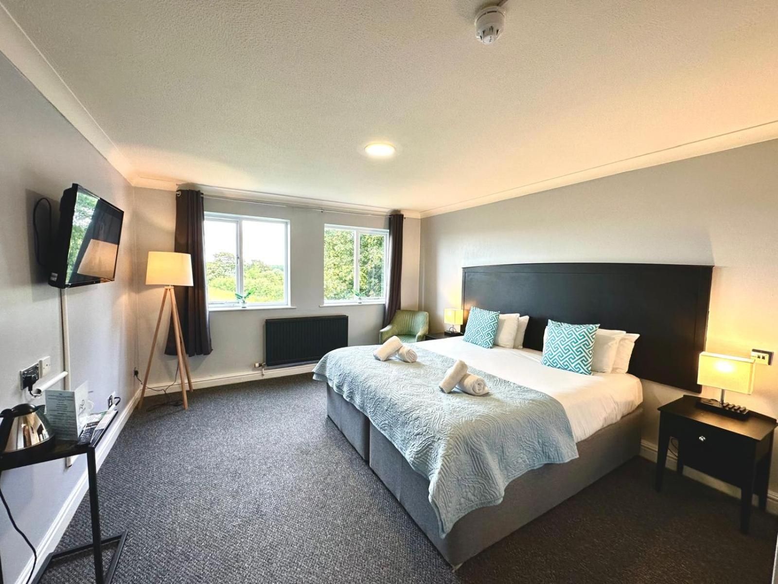 Standard King Room