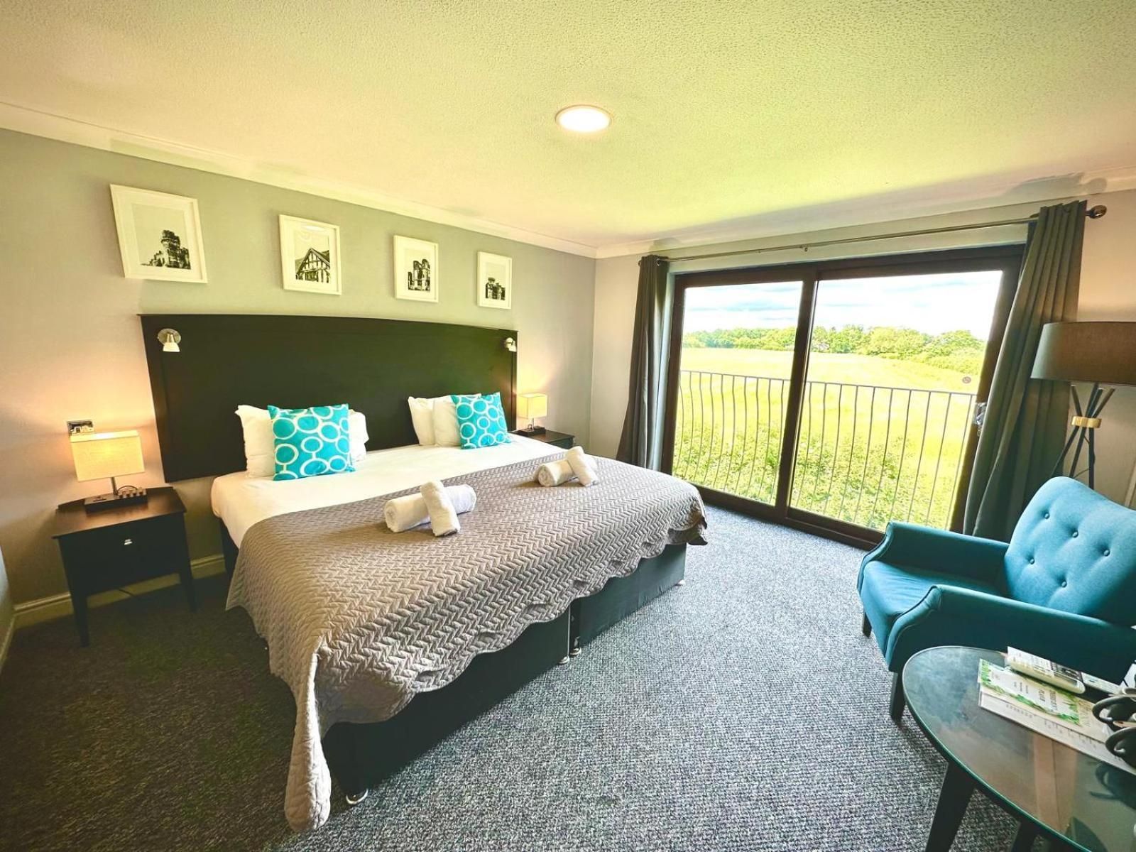 Standard King Room