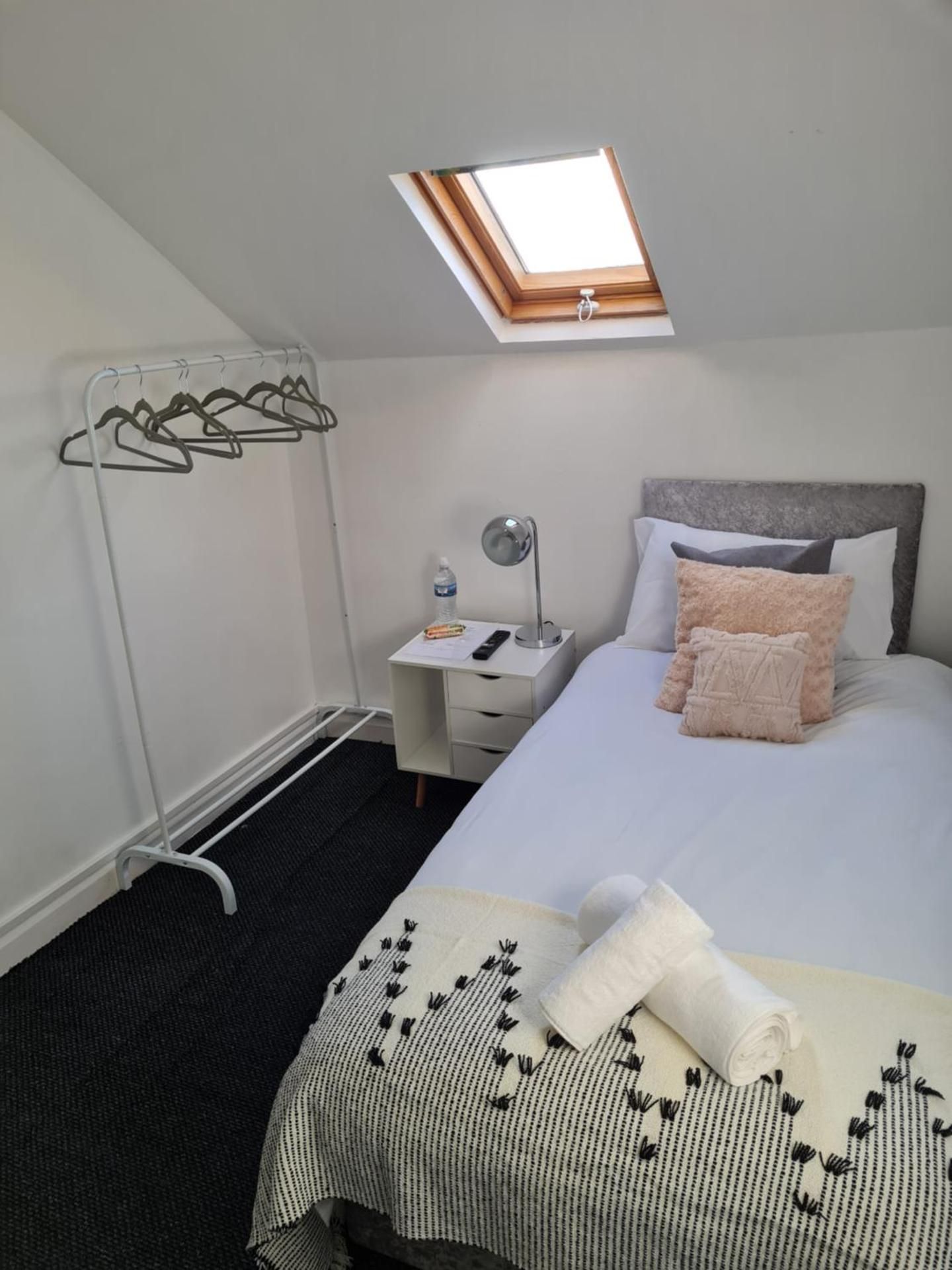 Deluxe Single Room