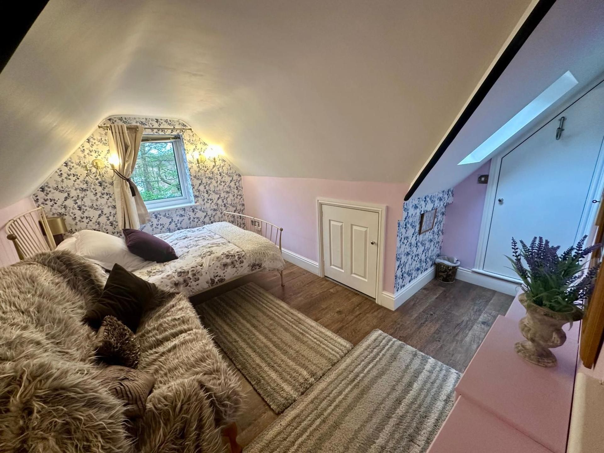 Double Room with Private Bathroom