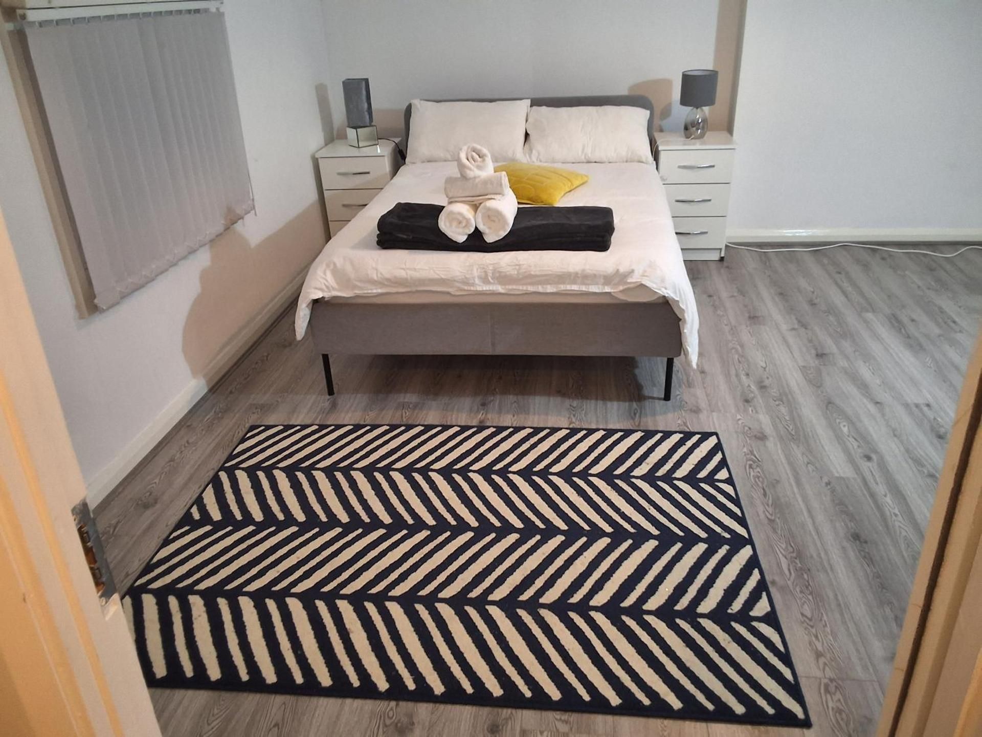 Double Room with Shared Bathroom