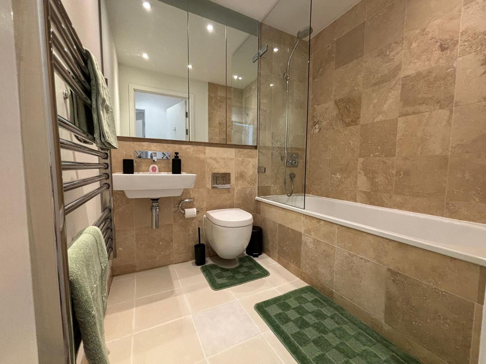 Deluxe One-Bedroom Apartment with City View