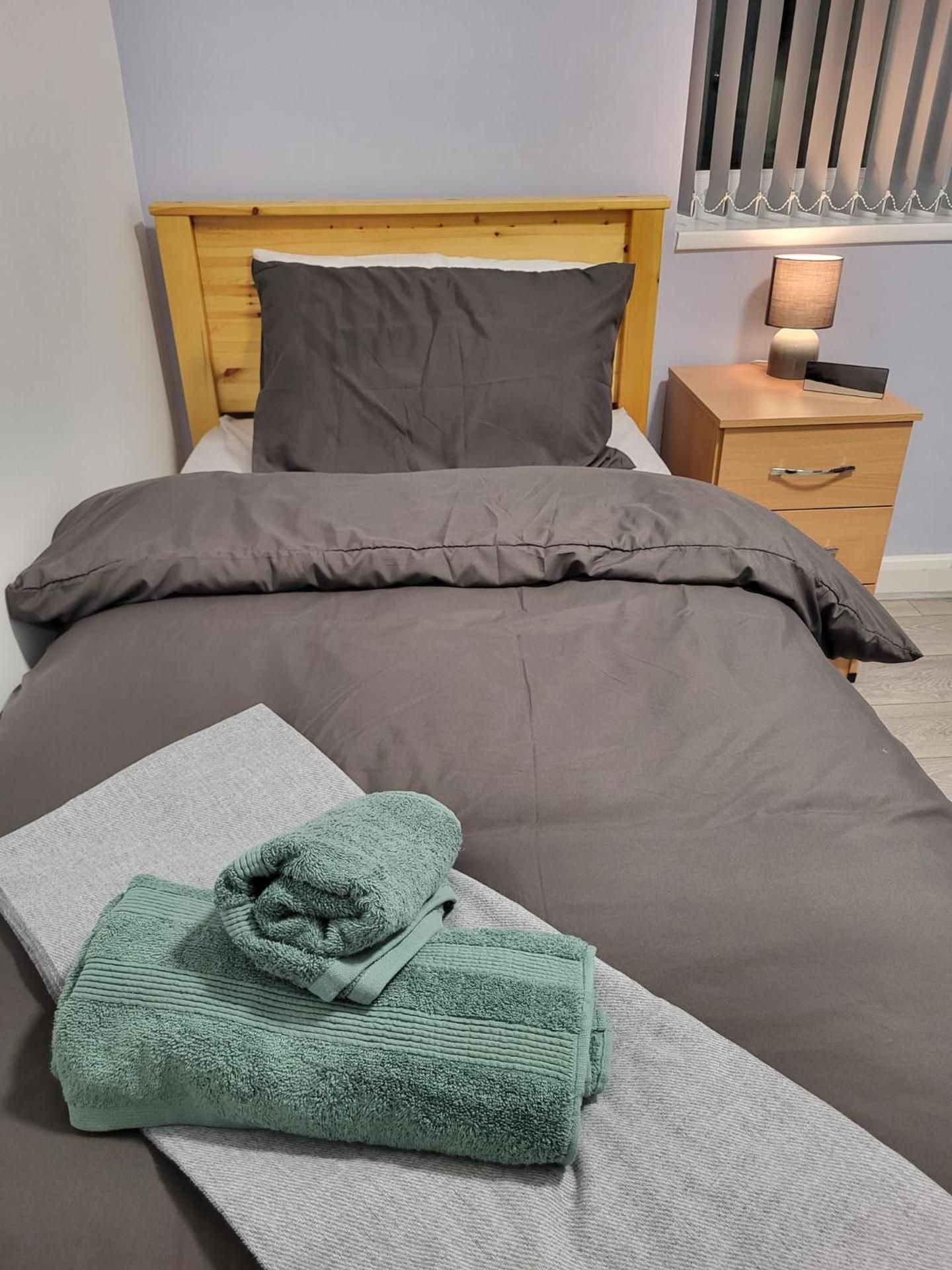 Single Room with Private Bathroom