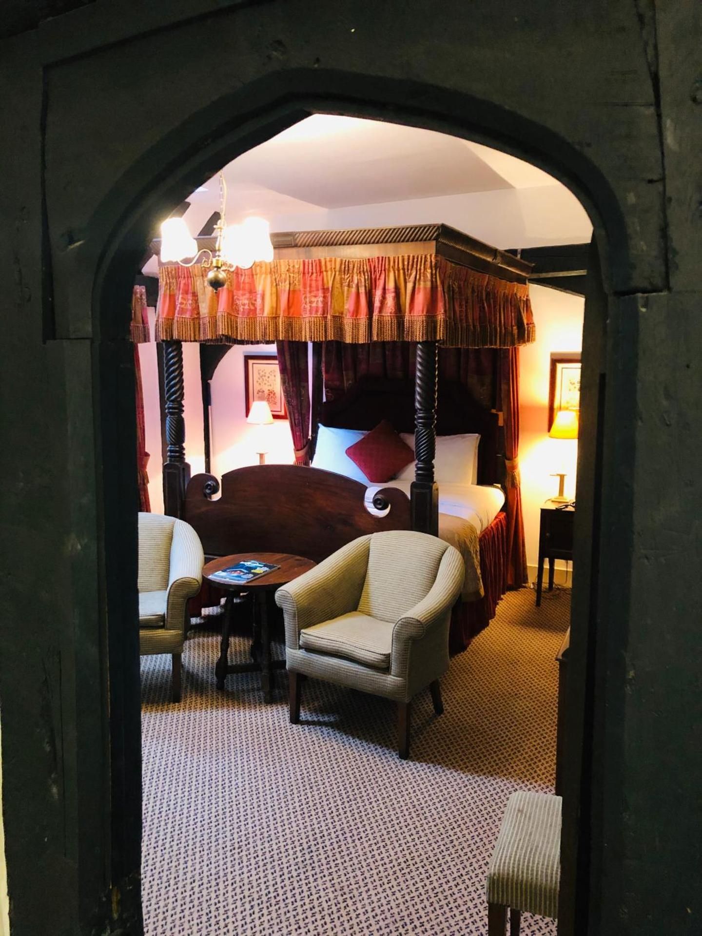 Double Room with Four Poster Bed (No Pets Allowed)
