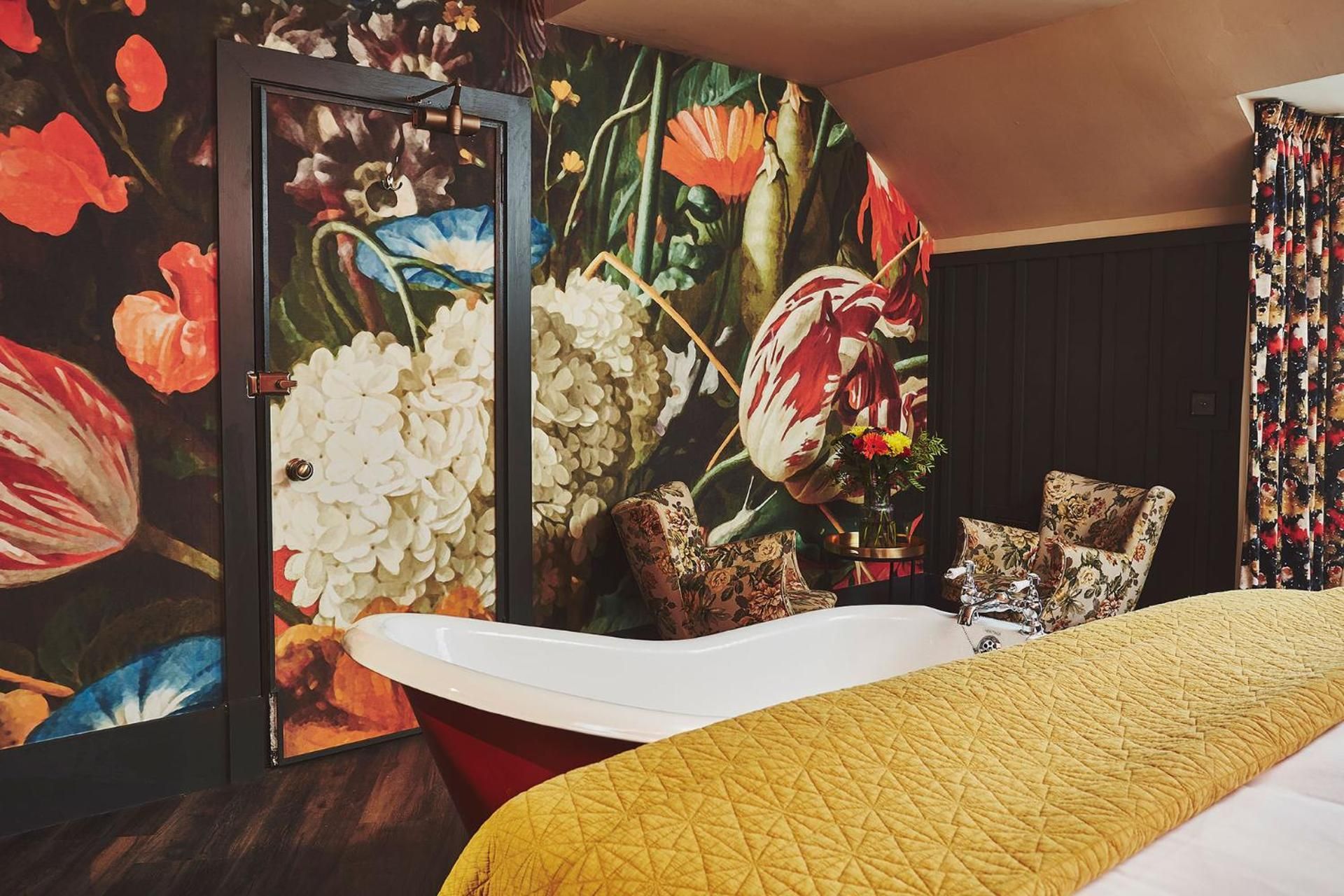 Deluxe Double Room with Bath