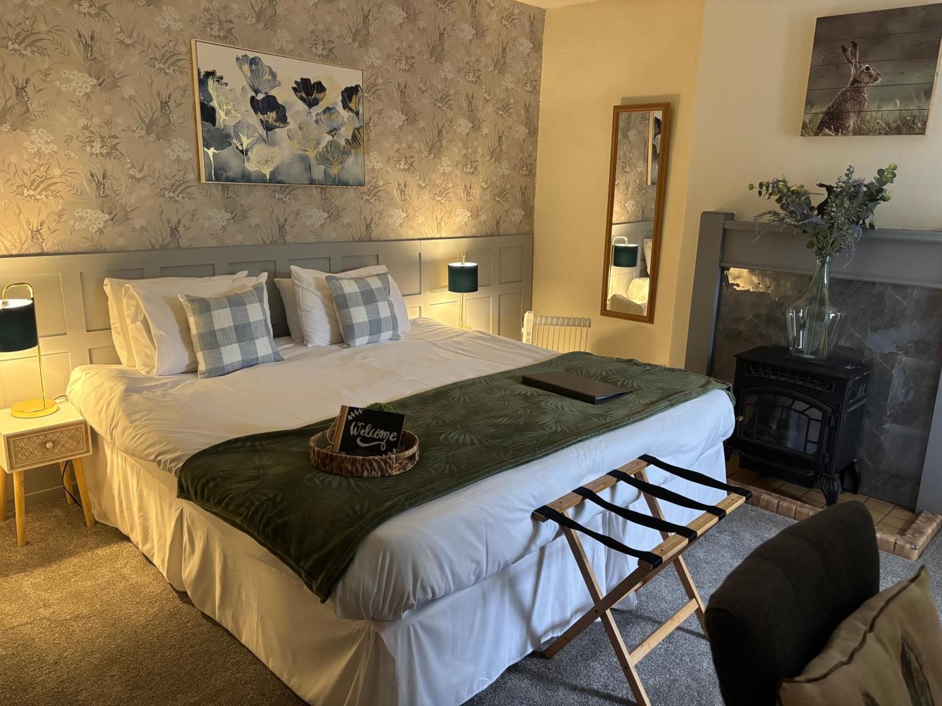 The Bickerton Poacher Deluxe Double Room with Bath