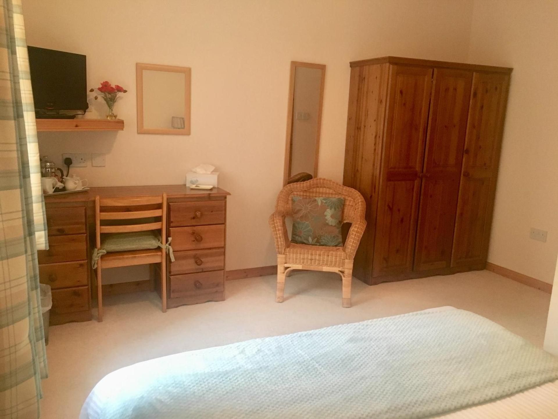 White Cottage B&B Double Room with Garden View