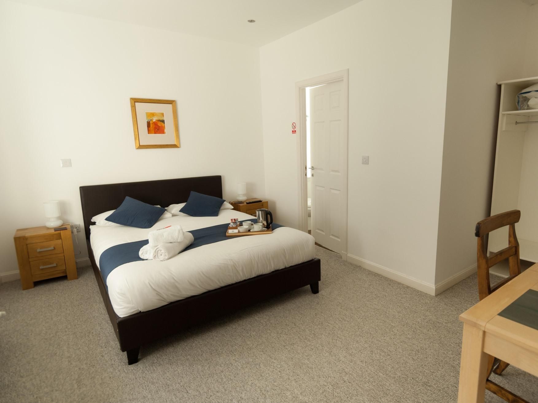 Drumdevan Country House Double room-Superior-Ensuite with Shower 2