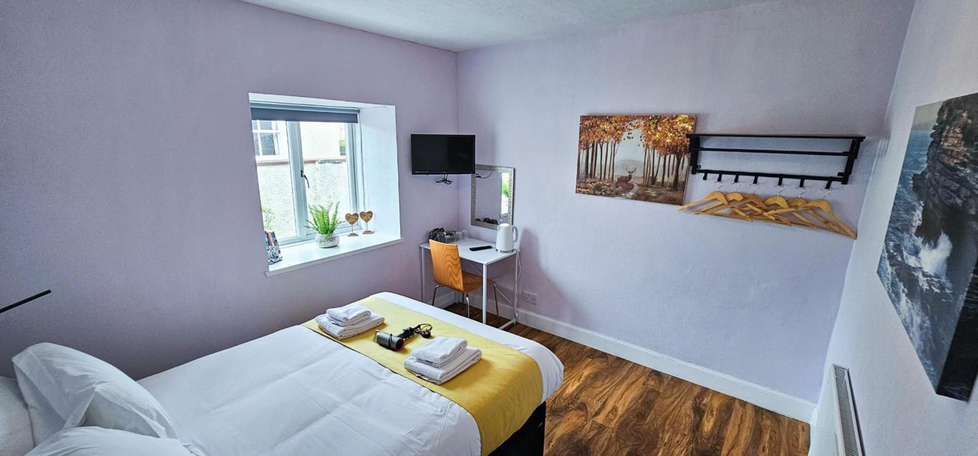 Double Room with Shared Bathroom