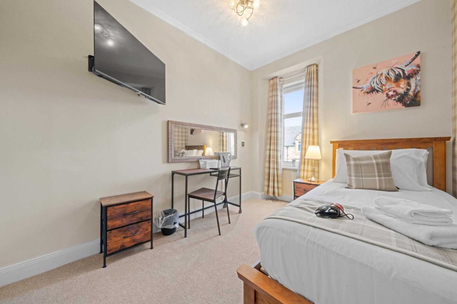 Single Room with Private External Bathroom