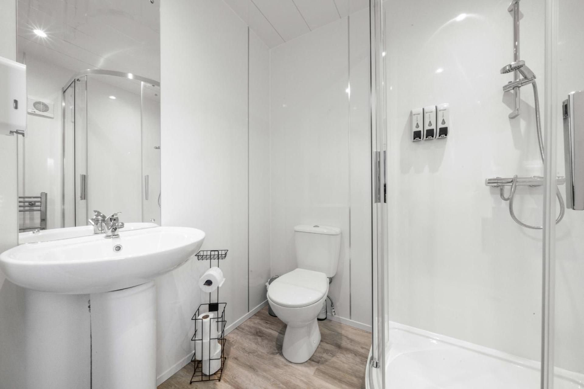 Double Room with Shared Toilet