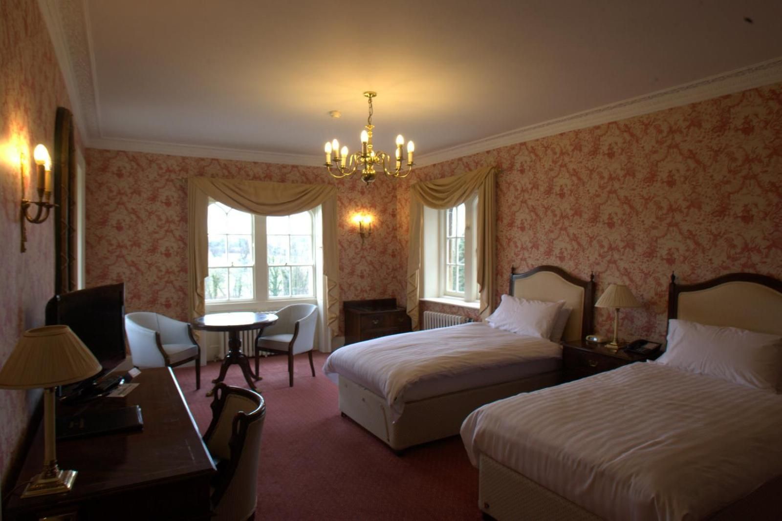 Twin Room - Manor House