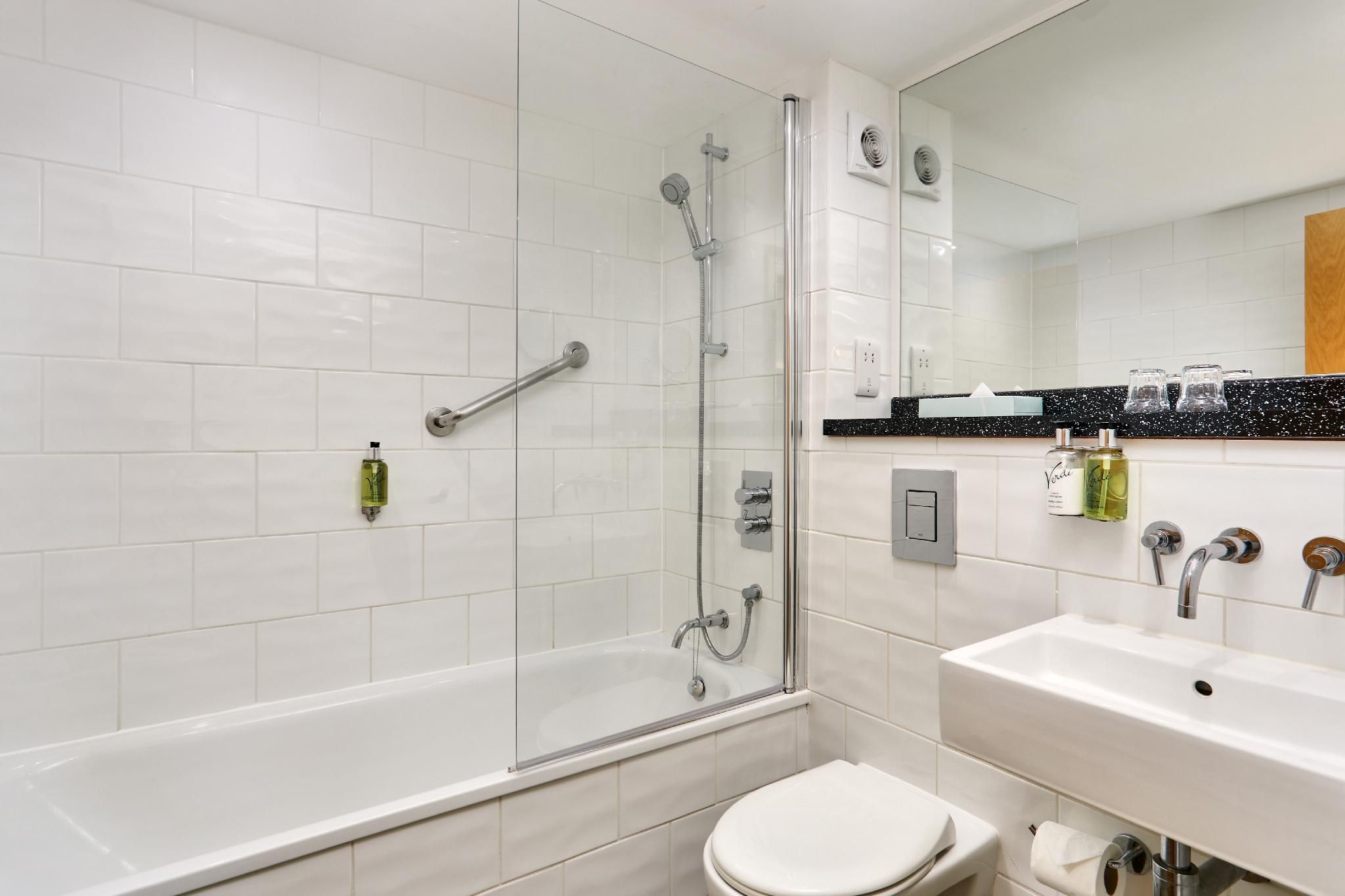 Ufford Park Resort Classic Double or Twin Room 3