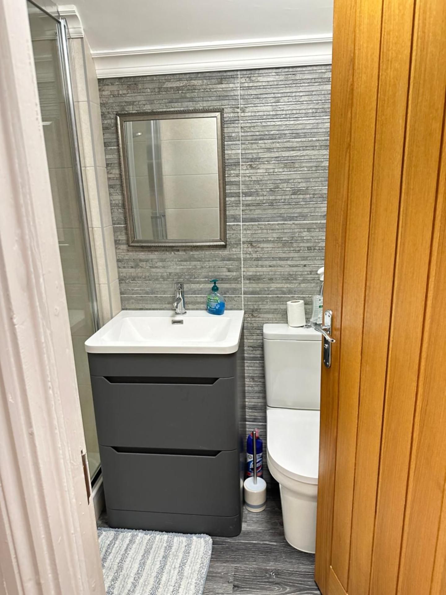 Double Room with Private Bathroom