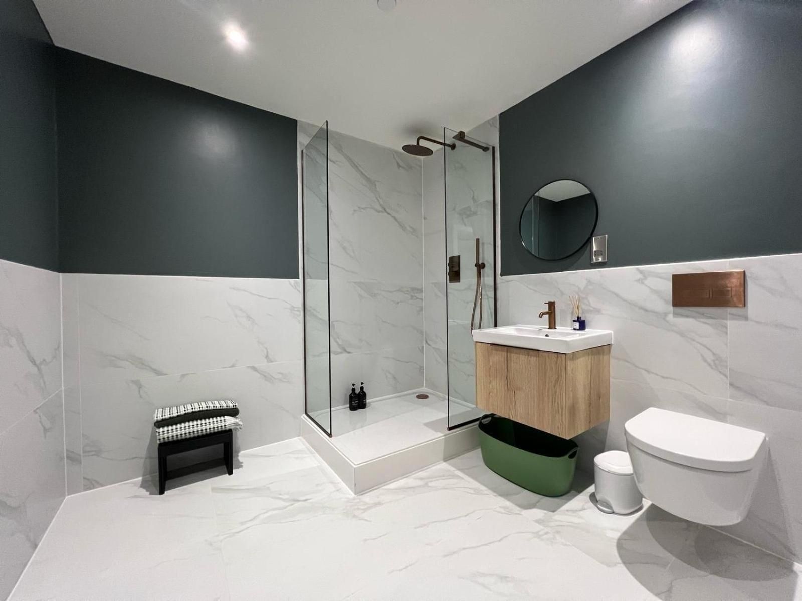 Suite with City View
