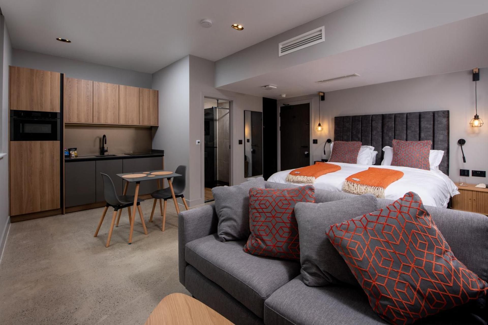 Superior Apartment