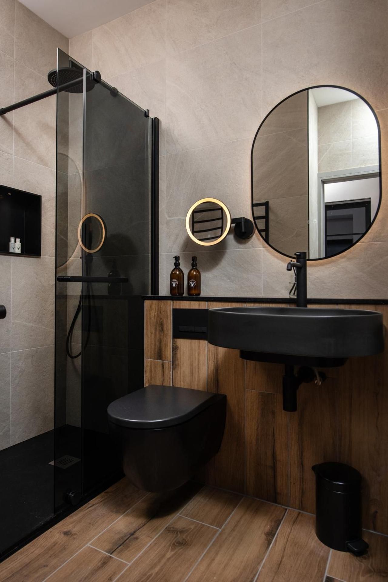 Suite Apartment