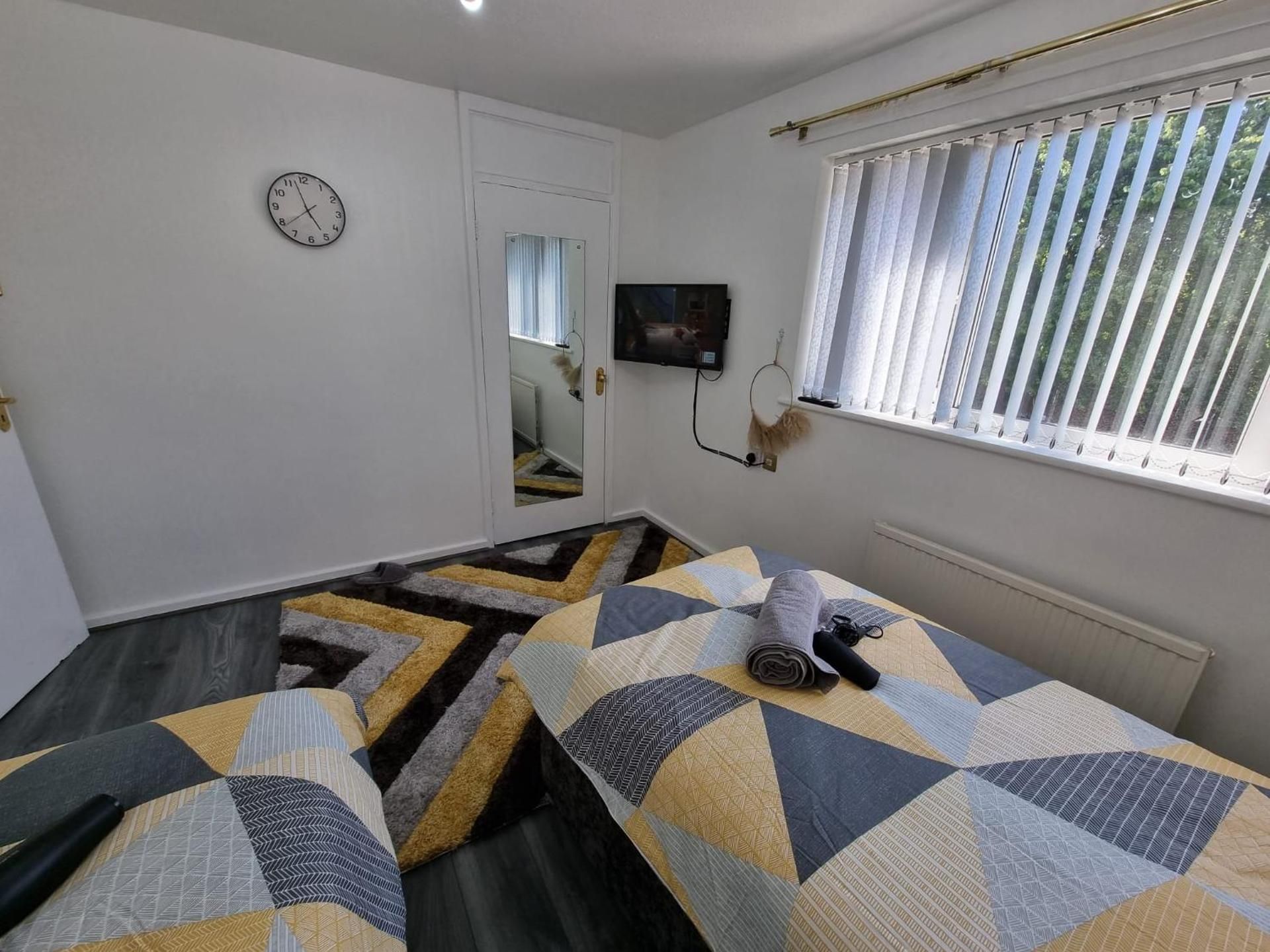 Double Room with Shared Bathroom