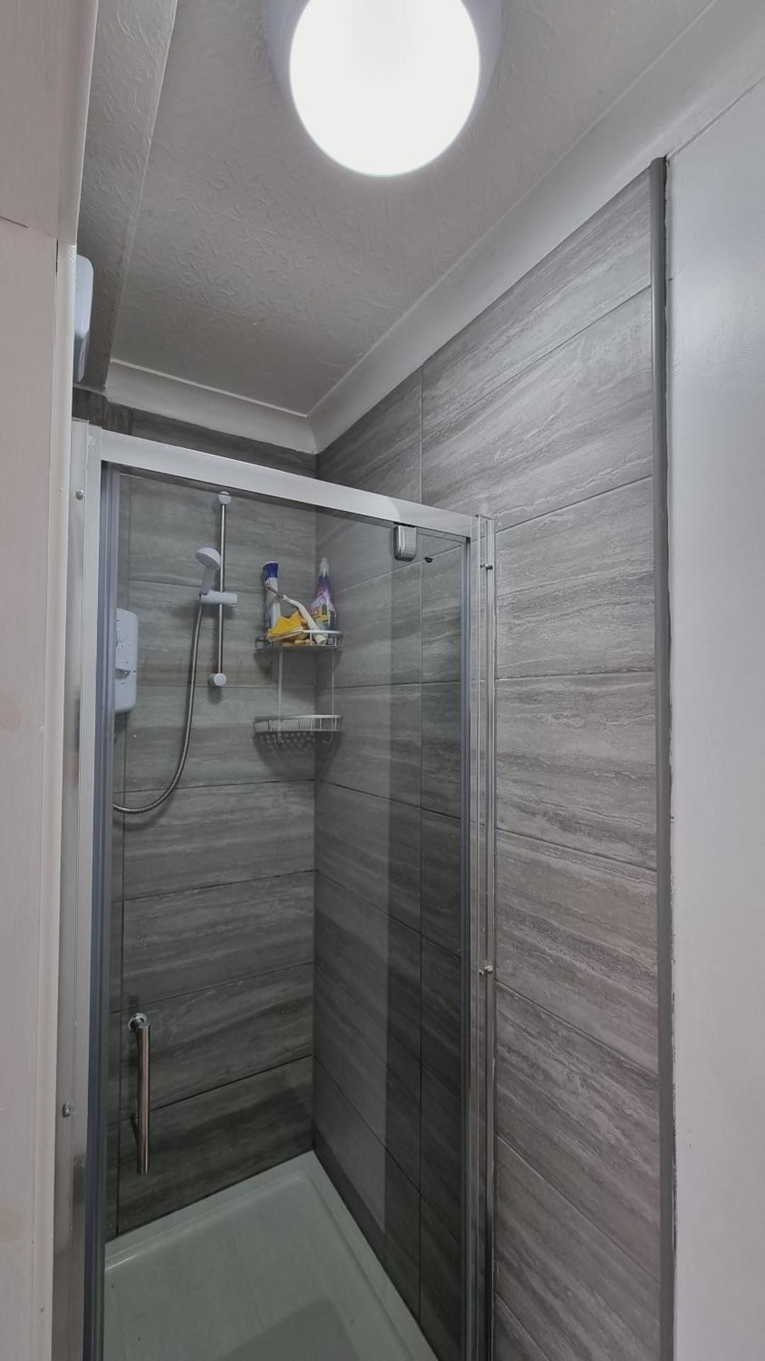 Deluxe Double Room with Shower