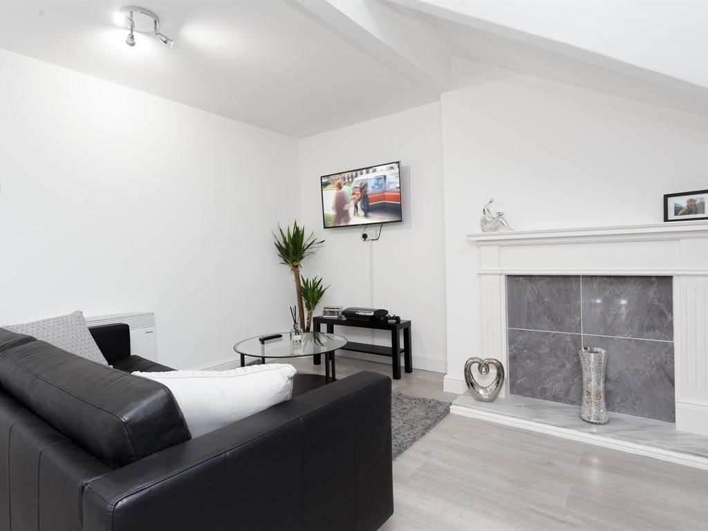 Apartment-Private Bathroom-1 Bedroom Occupancy 2