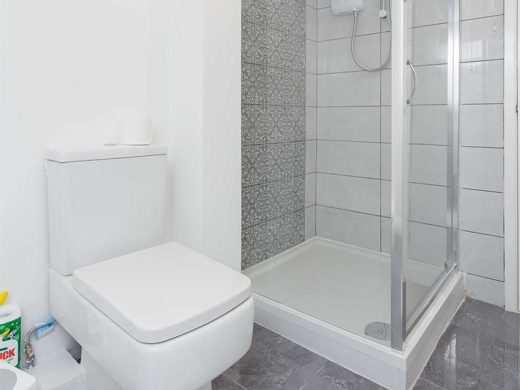 Apartment-Private Bathroom-1 Bedroom Occupancy 2