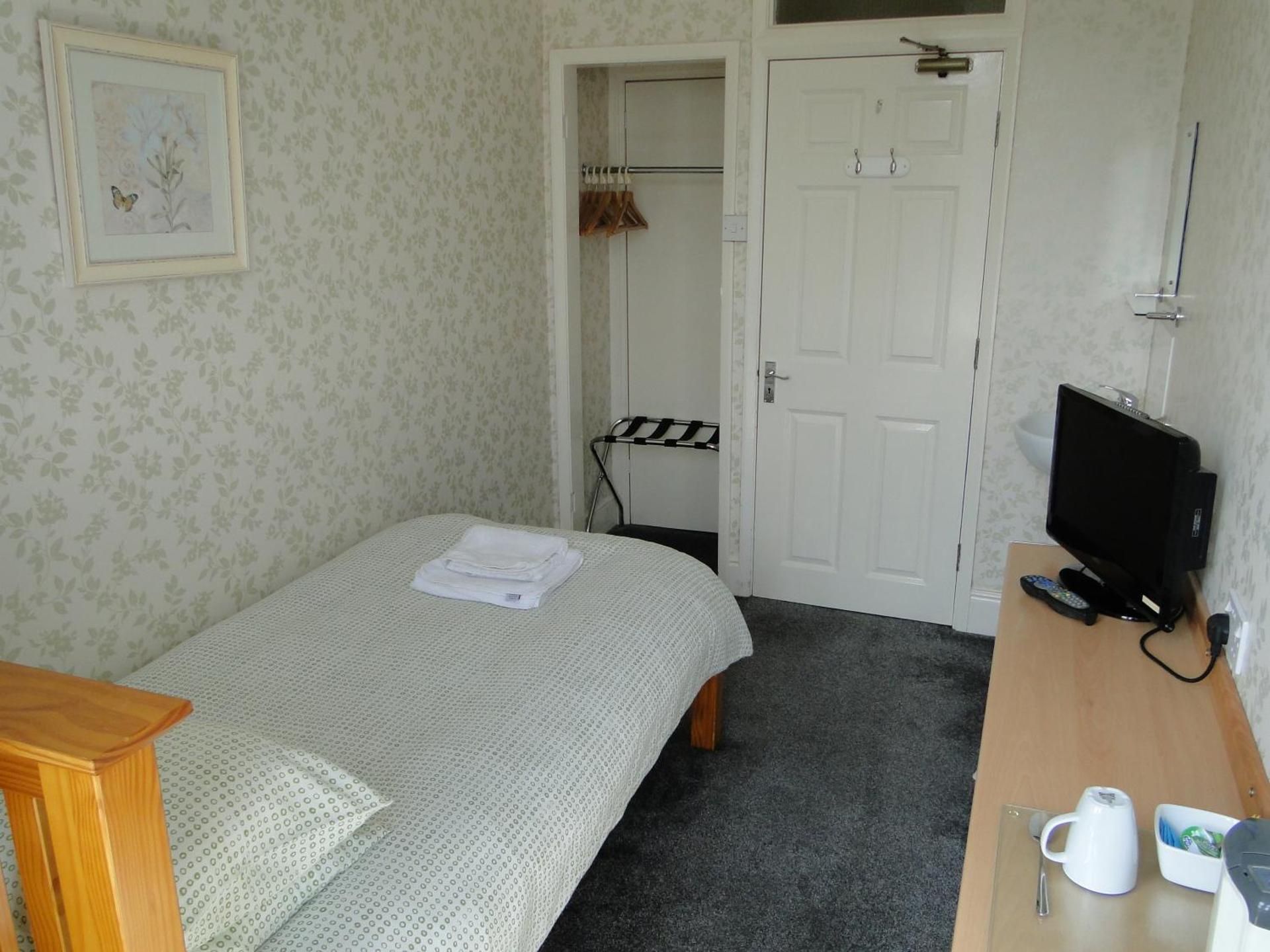Rockleaze Guesthouse Economy Single Room