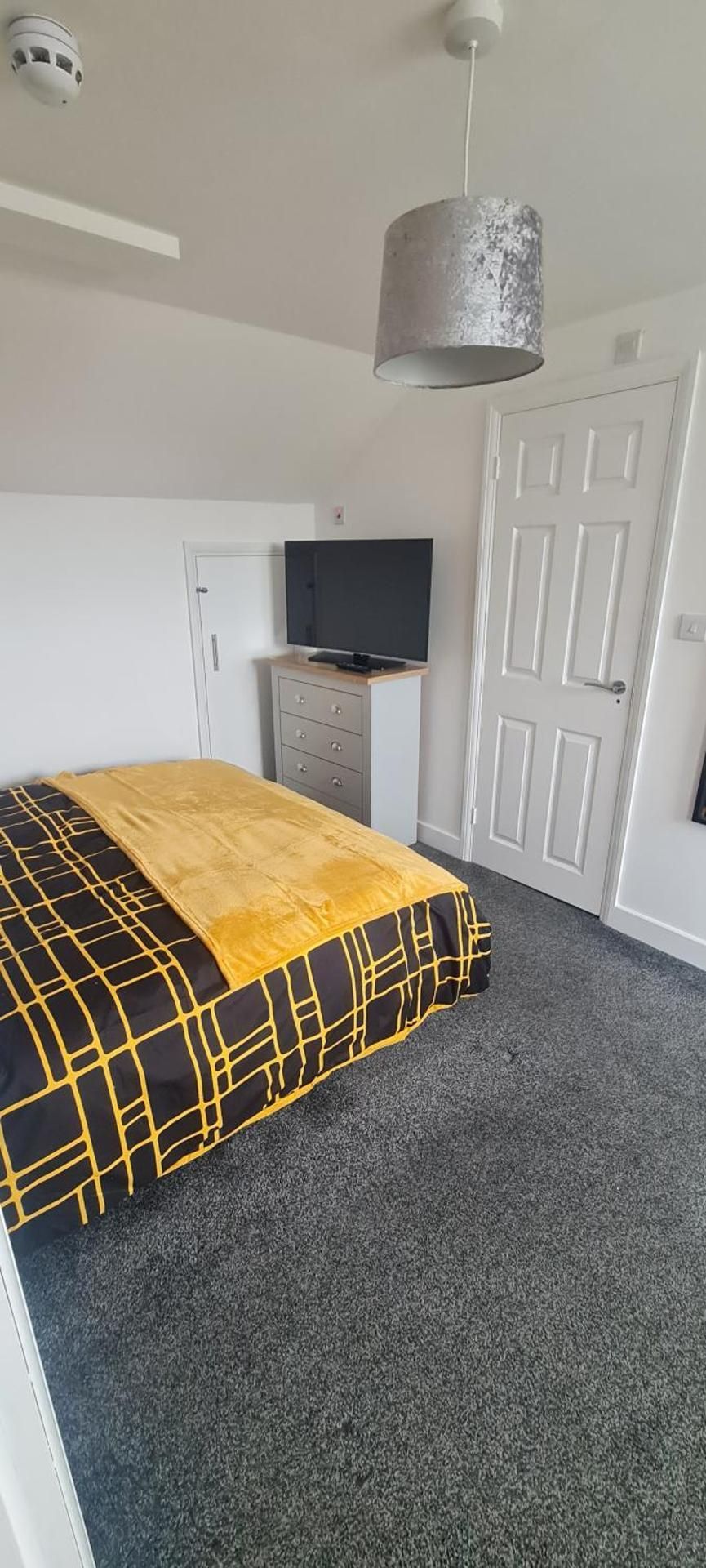 Deluxe Double Room with Shower