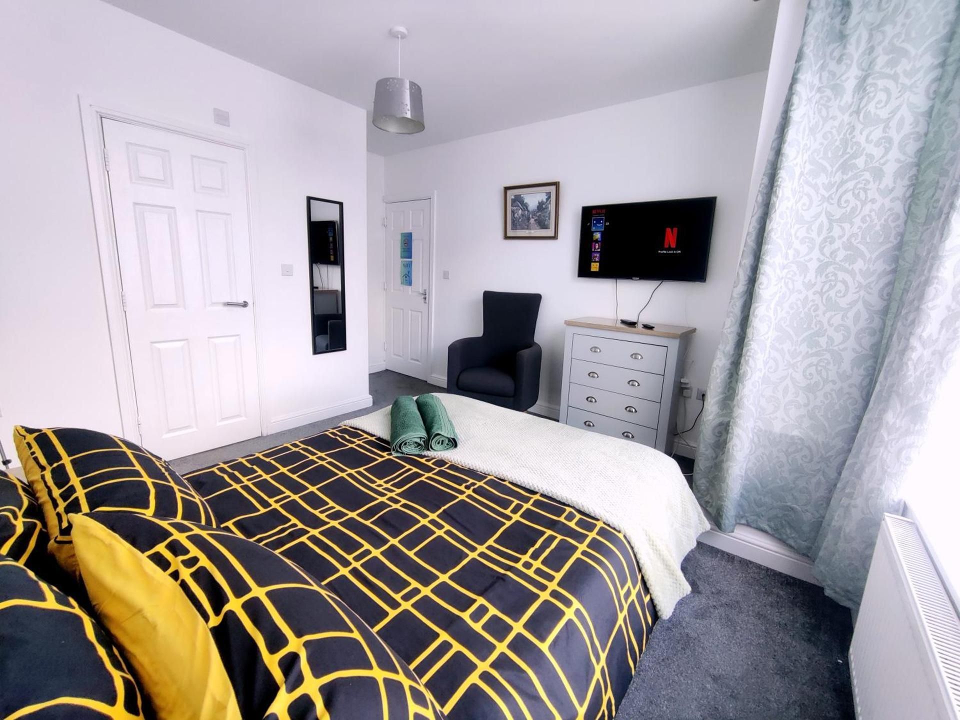 Double Room with Private Bathroom