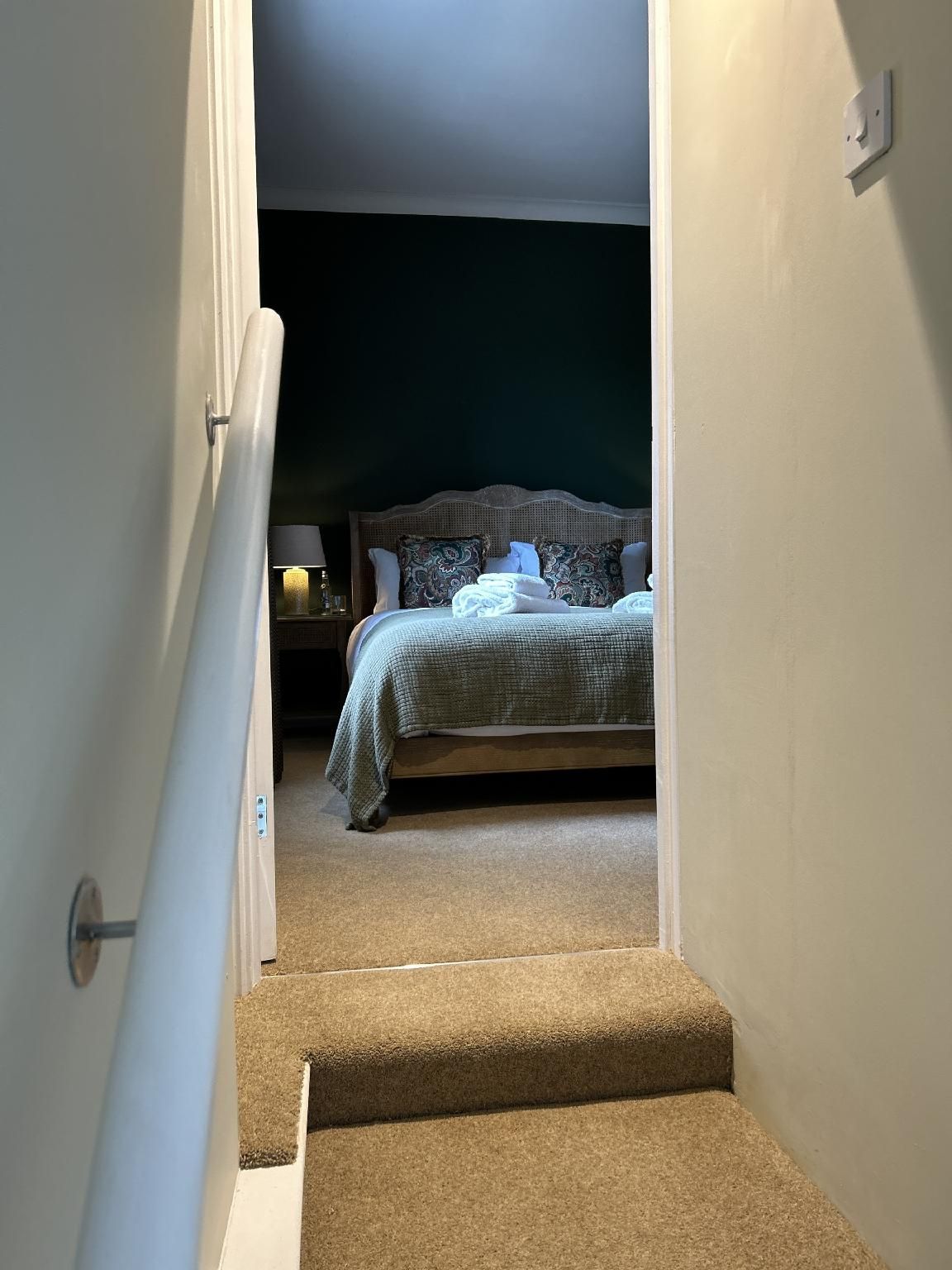 Classic-King-Ensuite with Bath-First Floor