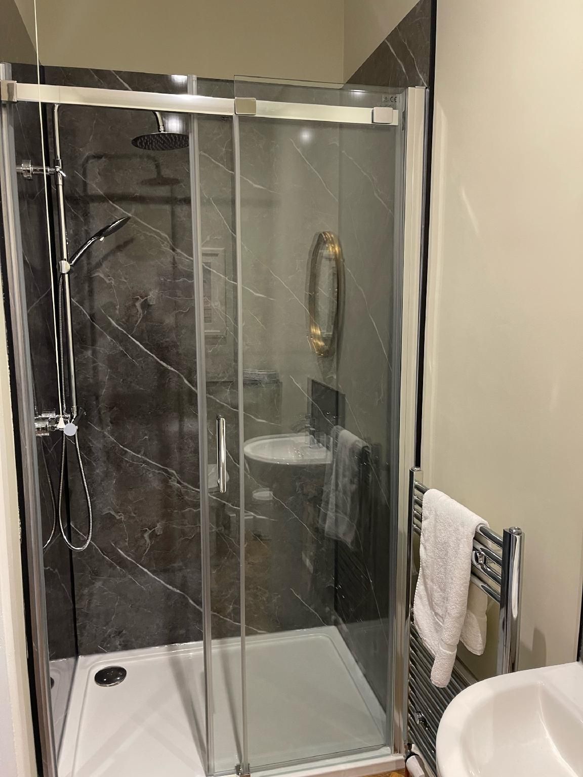 Luxury-Ensuite with Shower-Family Room-First Floor