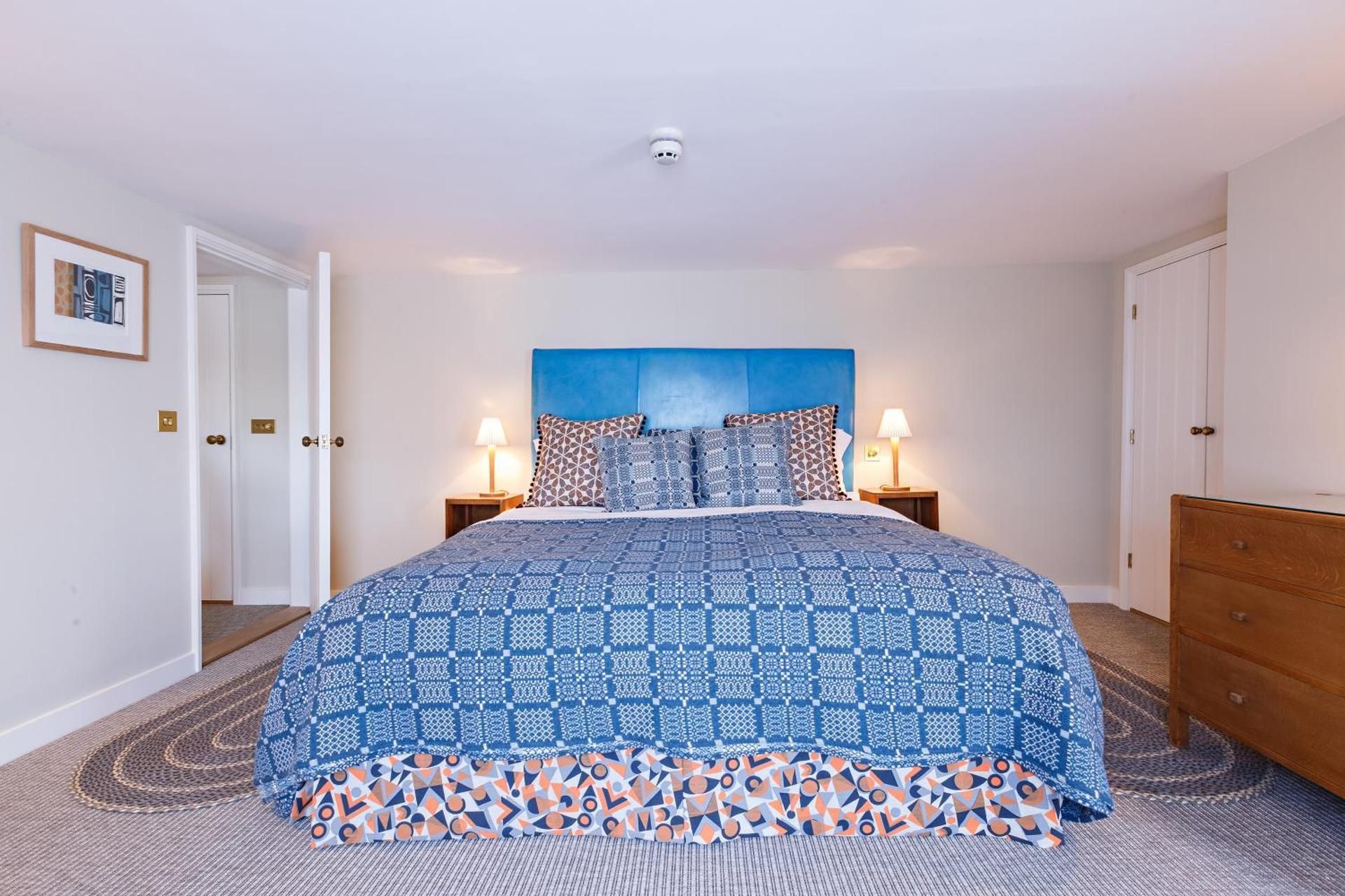 Large Suite