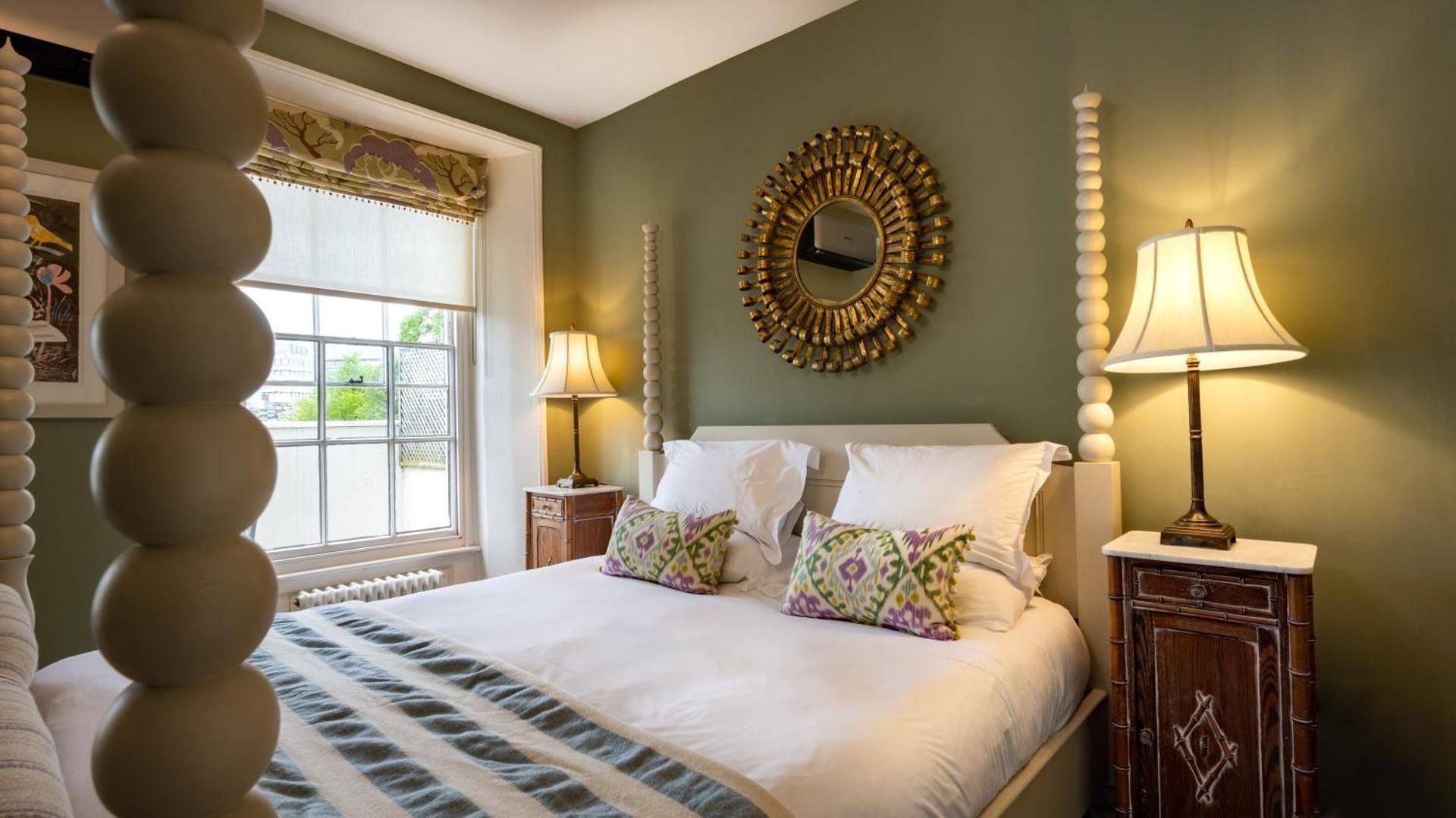Suite with City View