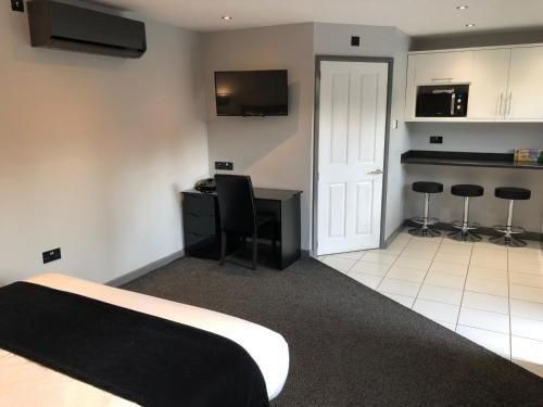 Quadruple Room with Shower