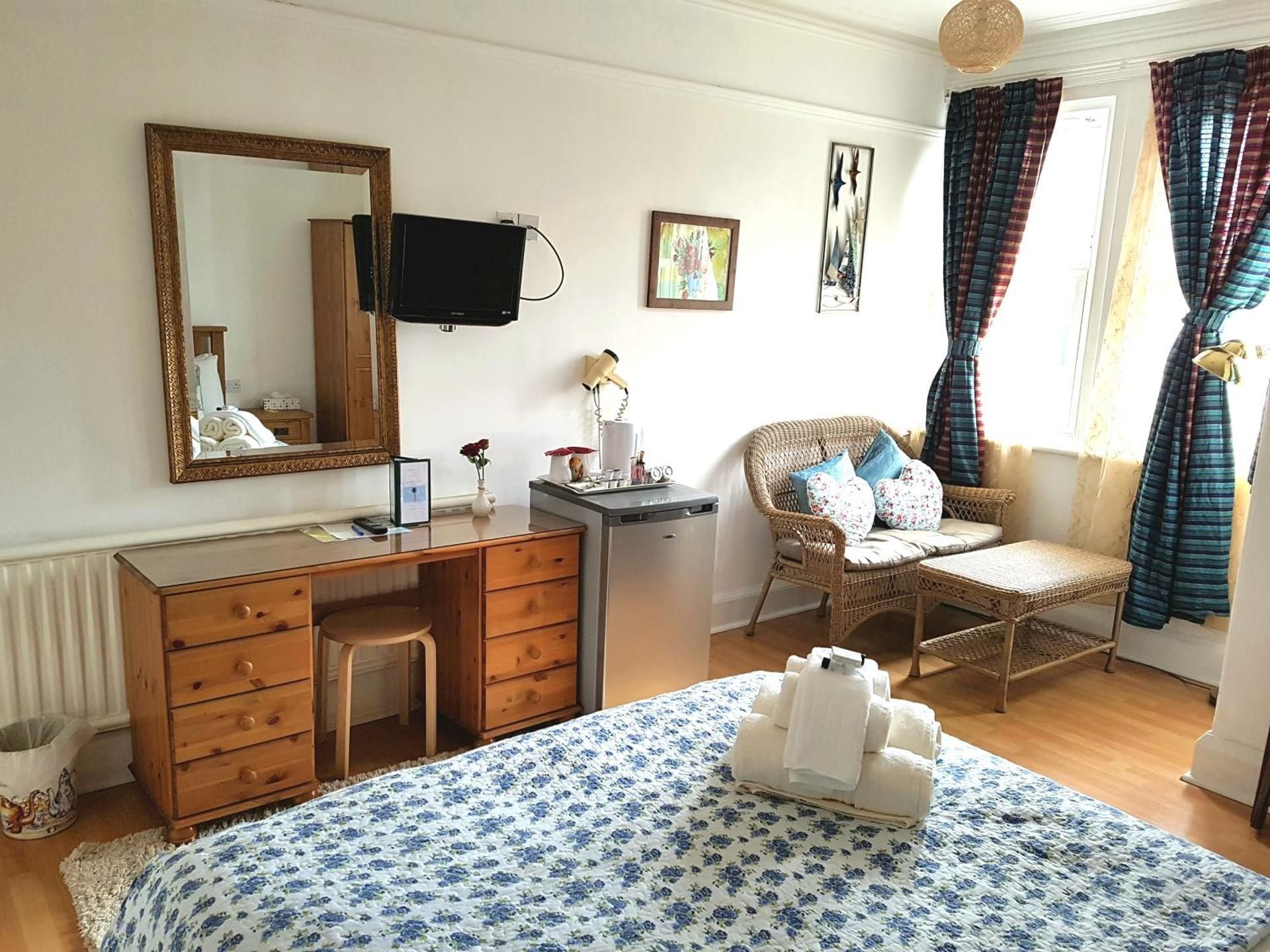 King Room with Garden View