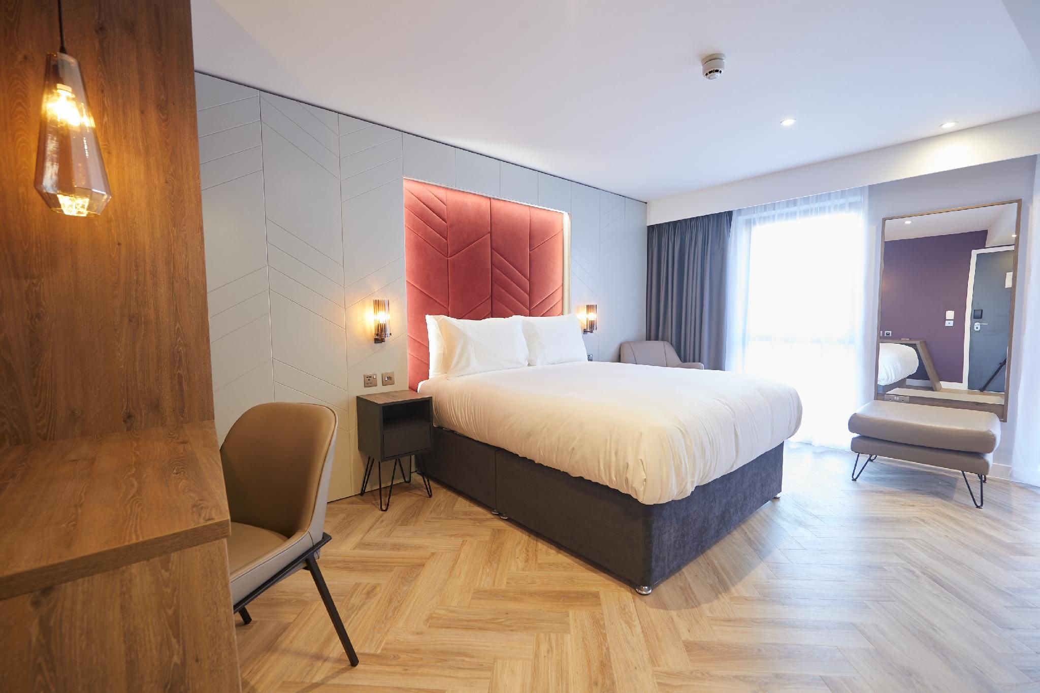 Roomzzz York City Smart Studio