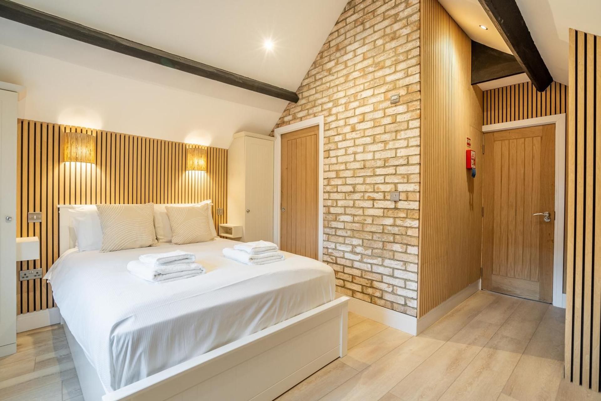 Studio with Sofa Bed