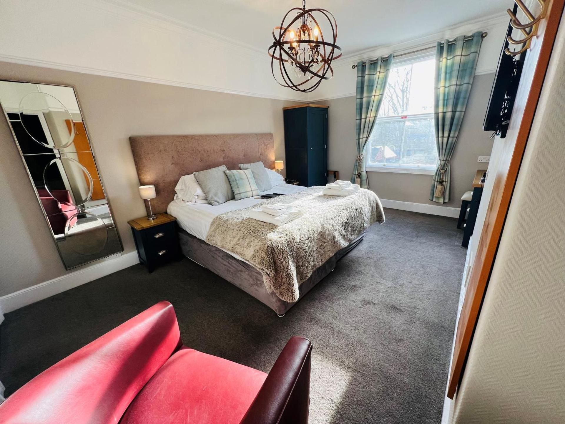 Deluxe King or Twin Room