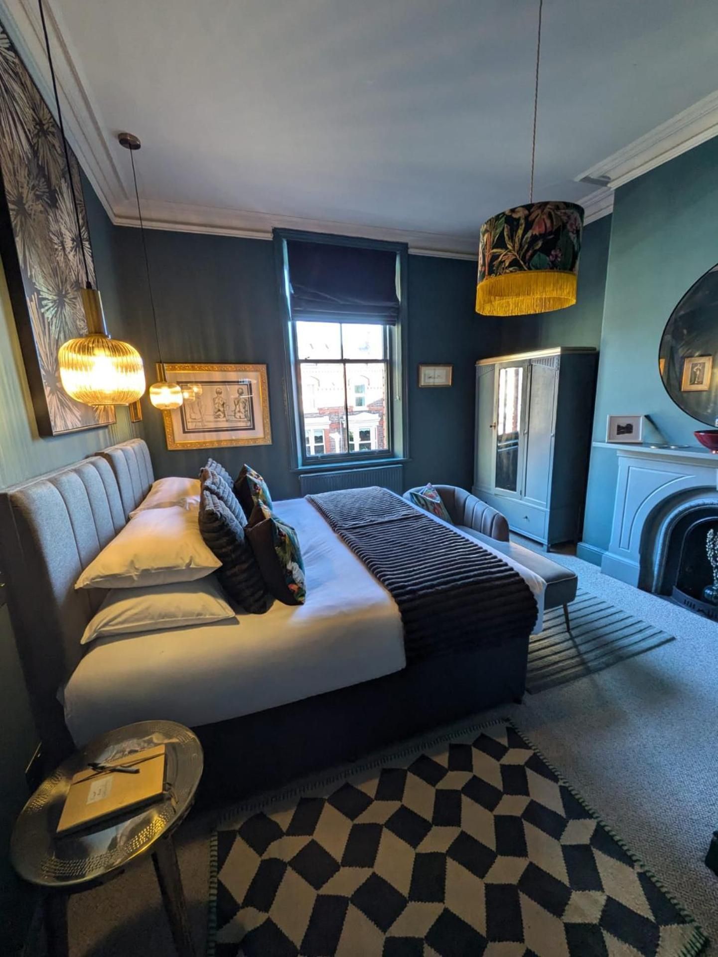 Deluxe Double or Twin Room