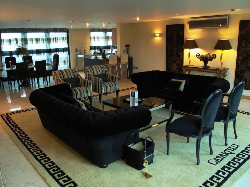 Executive Penthouse Apartment (4 Adults)