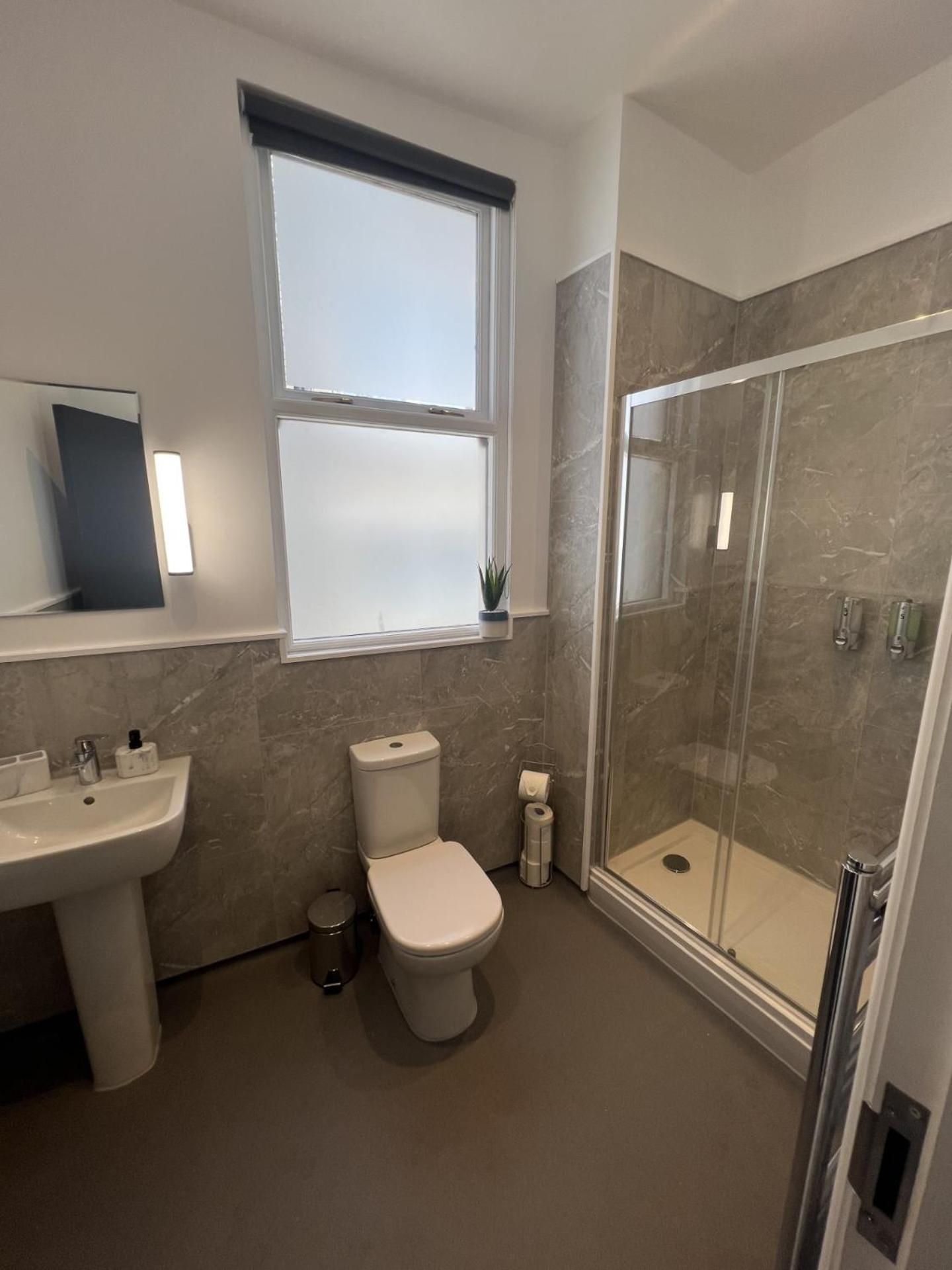 Fenwick Sunrise Hotel Standard Double Room 3