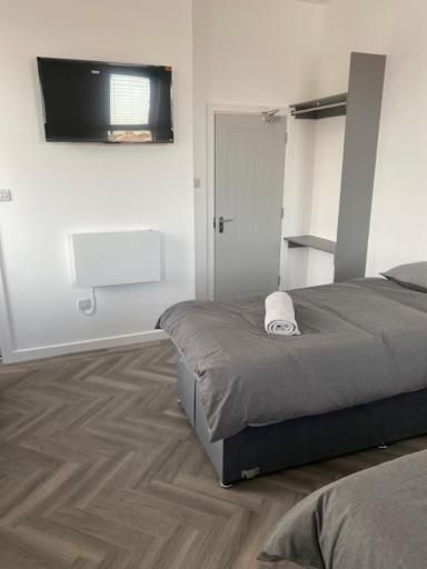 Quadruple Room with Private Bathroom