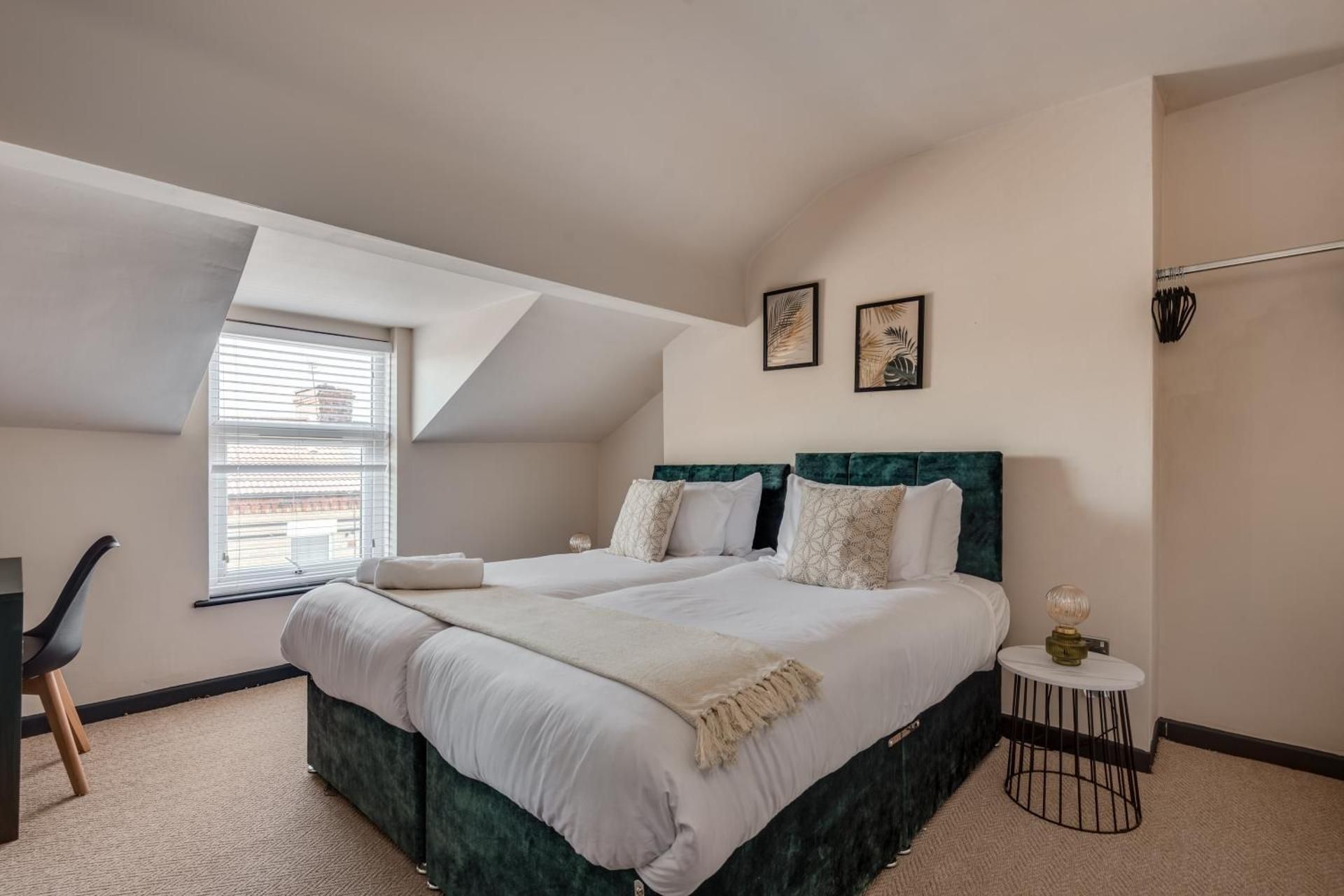 Double or Twin Room with Private External Bathroom